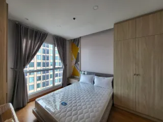 For rent 1 bed condo in Phaya Thai, Bangkok