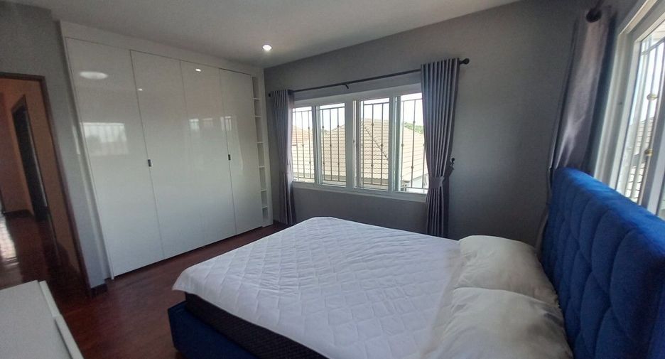 À vendre 5 chambres villa à Bang Lamung, Chonburi