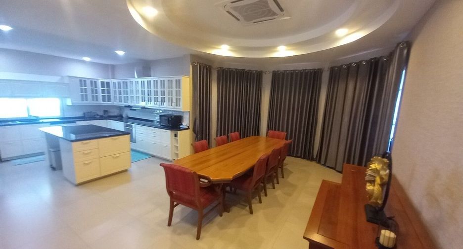 À vendre 5 chambres villa à Bang Lamung, Chonburi