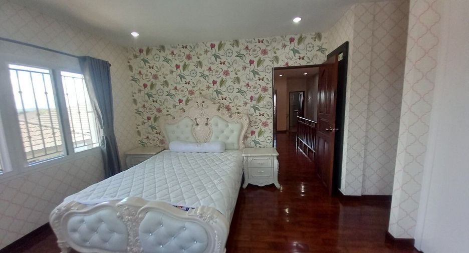 À vendre 5 chambres villa à Bang Lamung, Chonburi