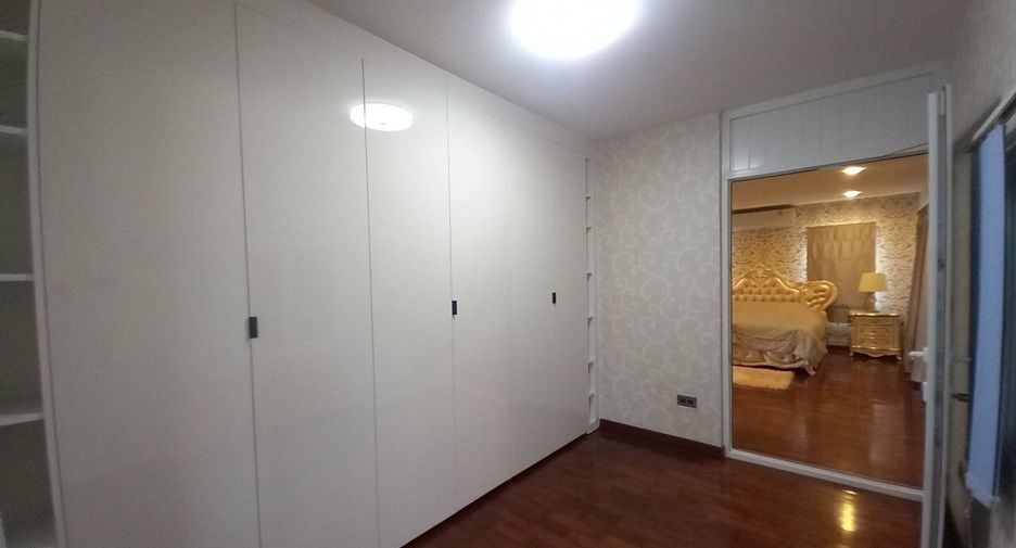 À vendre 5 chambres villa à Bang Lamung, Chonburi