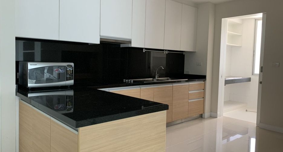 Condo en alquiler de 2 habitaciones en Khlong Toei, Bangkok