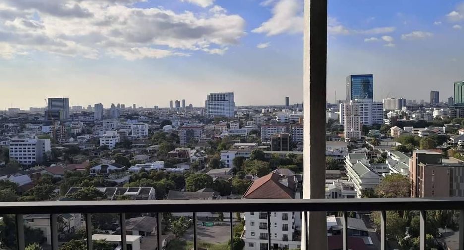 For sale and for rent 2 bedrooms condo in Phaya Thai, Bangkok
