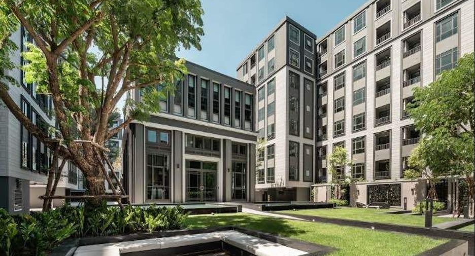 For sale 2 bedrooms condo in Din Daeng, Bangkok