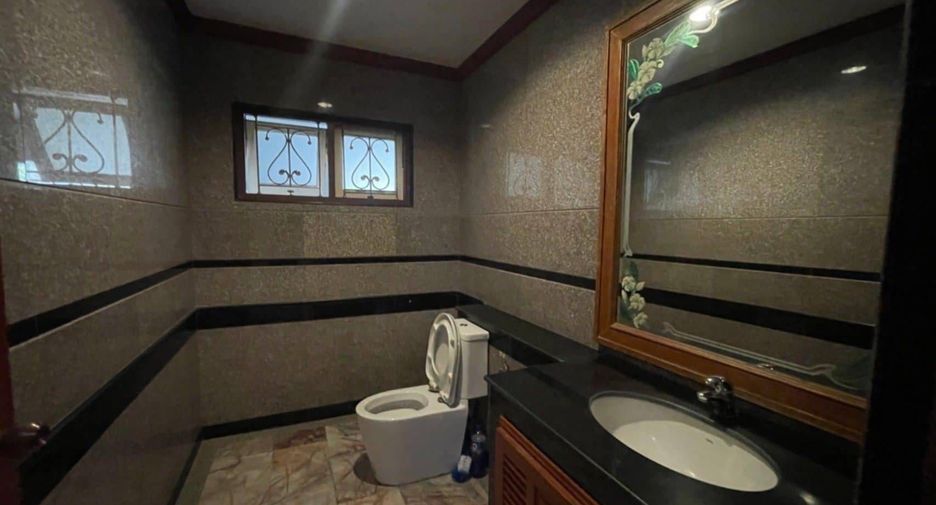 Casa en venta de 4 habitaciones en Kathu, Phuket