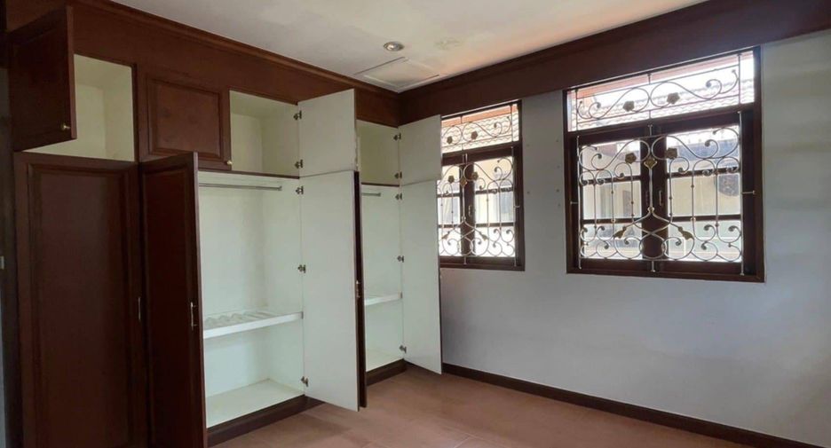 Casa en venta de 4 habitaciones en Kathu, Phuket