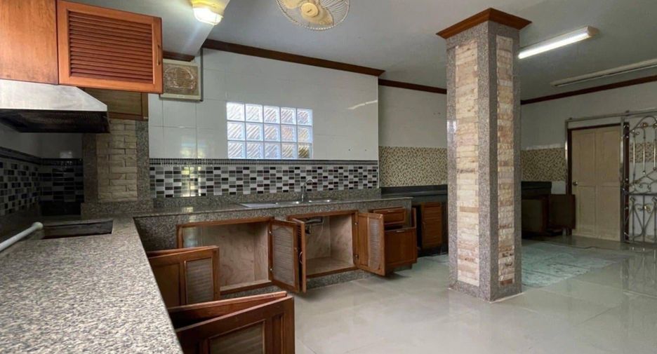 Casa en venta de 4 habitaciones en Kathu, Phuket