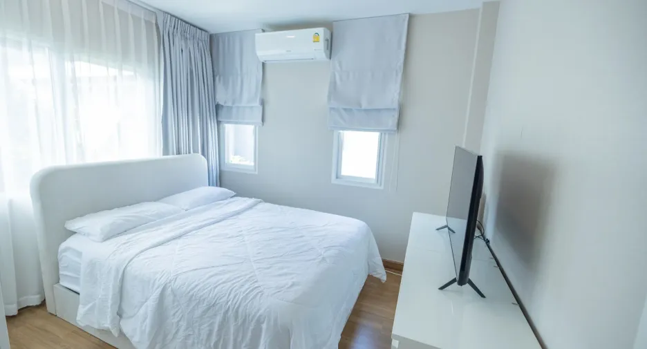 For sale 4 bedrooms house in Prawet, Bangkok