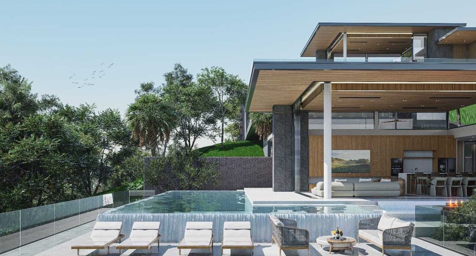 For sale 6 bedrooms villa in Thalang, Phuket