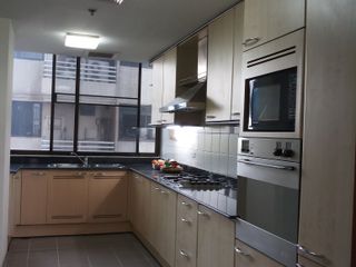 For rent 3 bedrooms condo in Khlong Toei, Bangkok