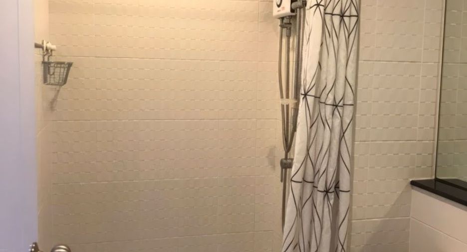 Wohnung zum Kauf mit 2 Zimmer in Bang Sue, Bangkok