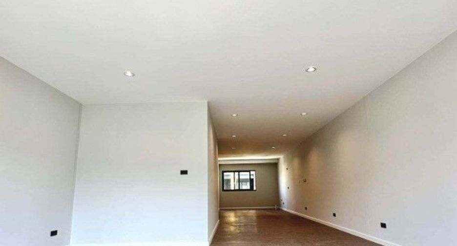 For rent office in Thalang, Phuket