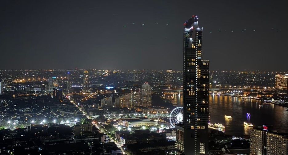 For rent 3 bedrooms condo in Bang Kho Laem, Bangkok