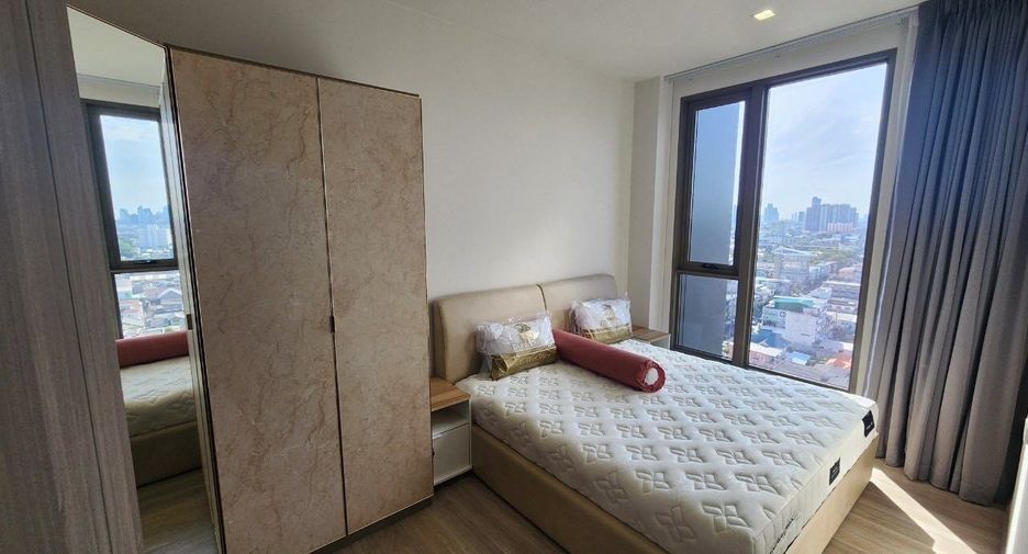 For rent 3 bedrooms condo in Bang Kho Laem, Bangkok