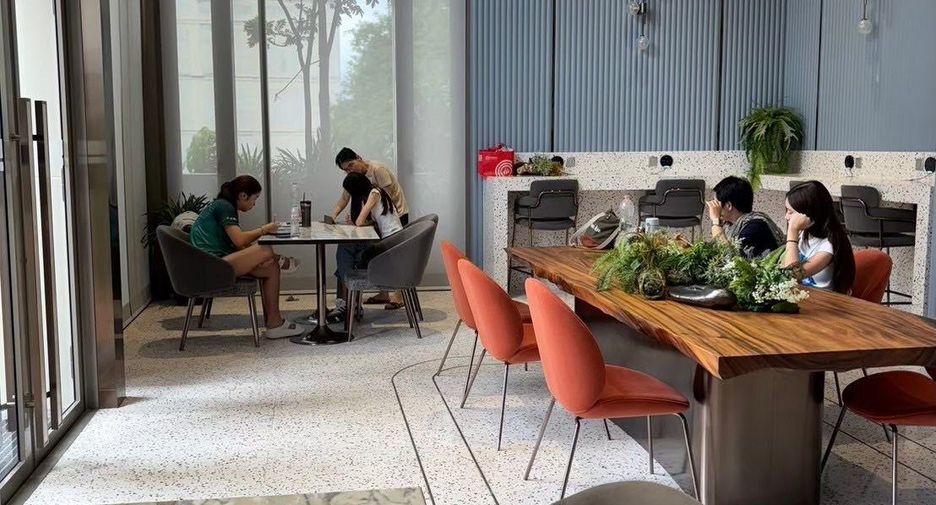 For rent 3 bedrooms condo in Bang Kho Laem, Bangkok