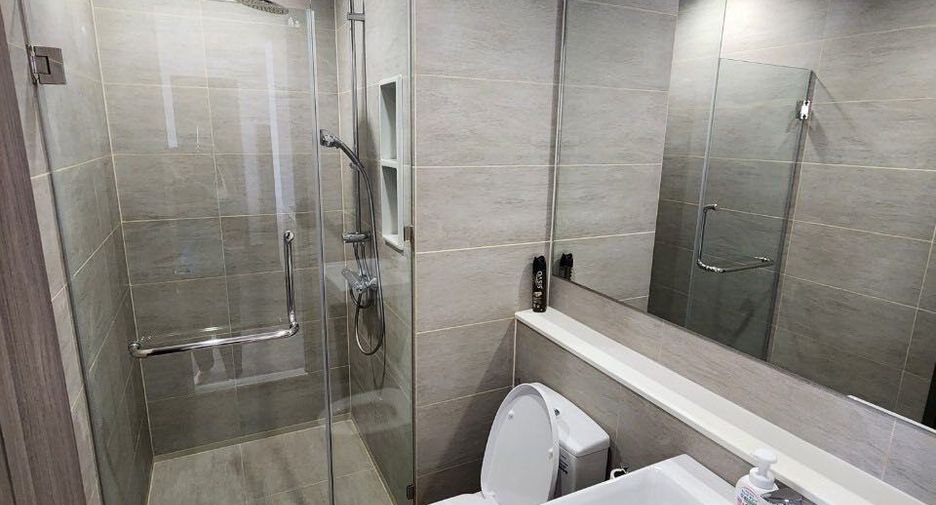 For rent 3 bedrooms condo in Bang Kho Laem, Bangkok