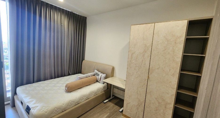 For rent 3 bedrooms condo in Bang Kho Laem, Bangkok