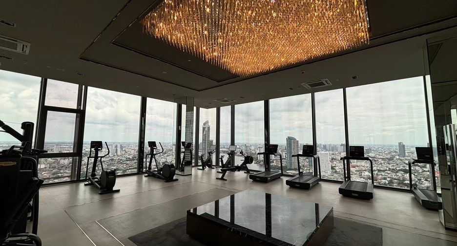 For rent 3 bedrooms condo in Bang Kho Laem, Bangkok