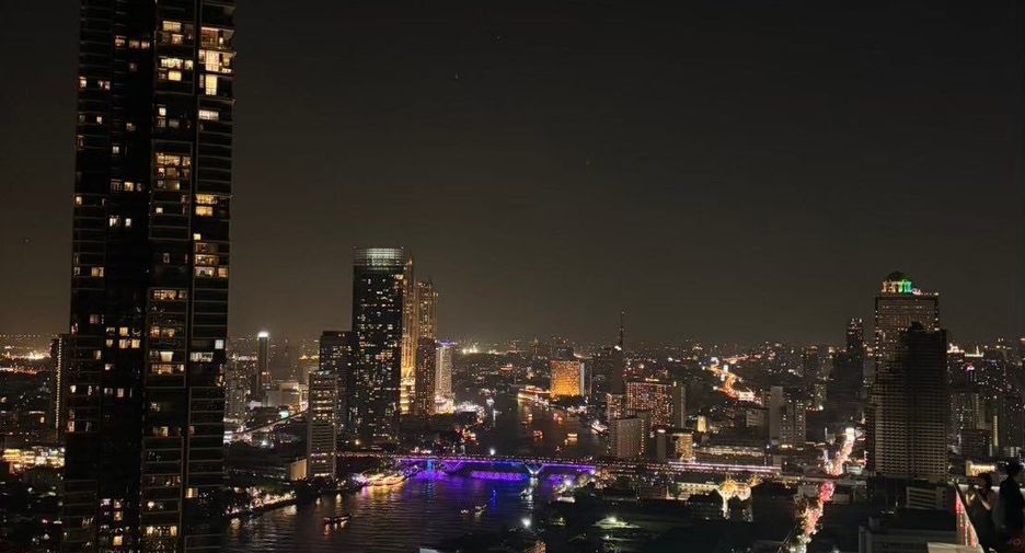 For rent 3 bedrooms condo in Bang Kho Laem, Bangkok