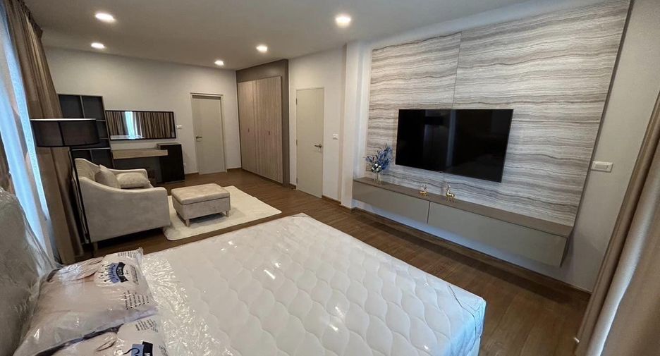 For rent 4 ベッドルーム townhouse in Bang Phli, Samut Prakan