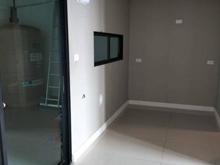 For rent 3 bedrooms townhouse in Lat Krabang, Bangkok
