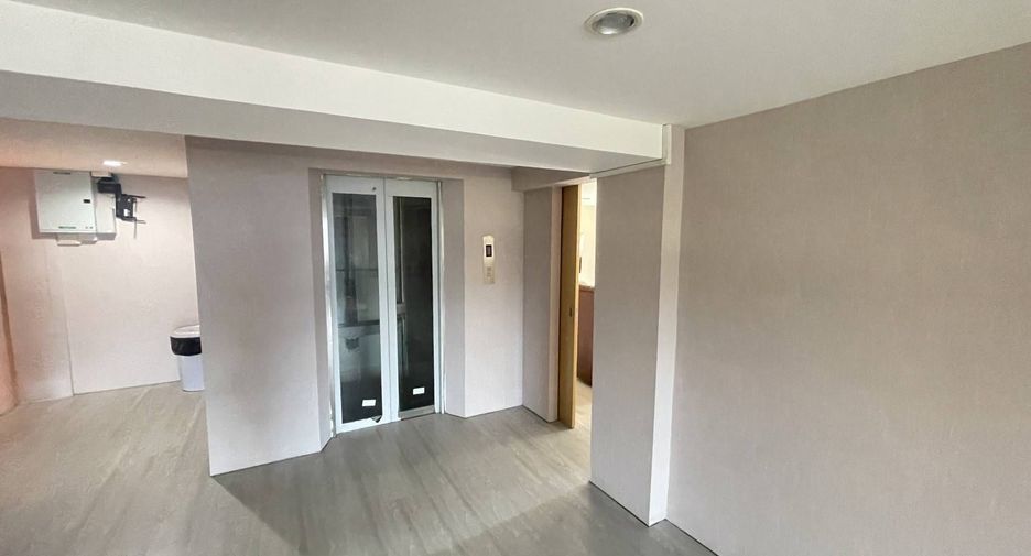 Gewerbefläche zur Miete mit 10 Zimmer in Mueang Phuket, Phuket