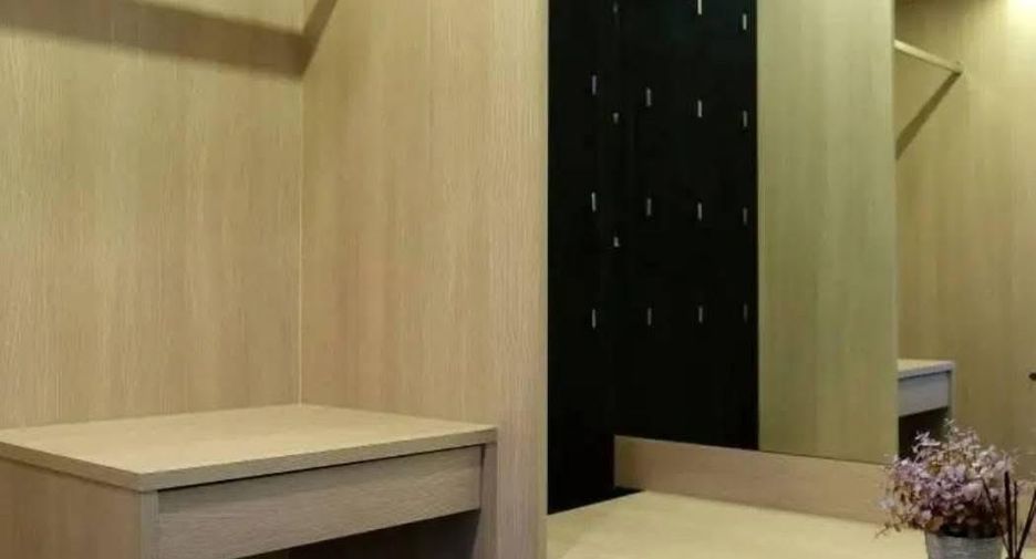 Condo en alquiler de 1 habitaciones en Huai Khwang, Bangkok