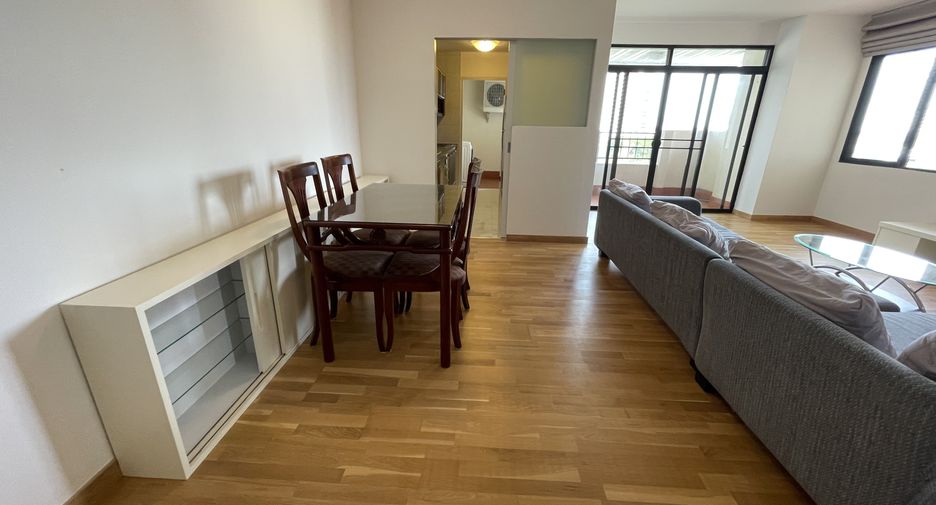 Wohnung zur Miete mit 3 Zimmer in Watthana, Bangkok