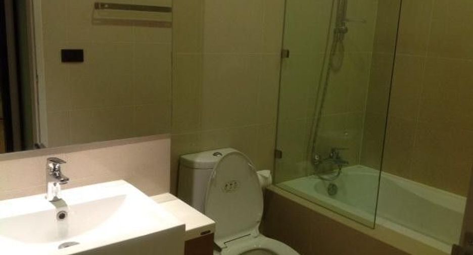 Wohnung zur Miete mit 1 Zimmer in Khlong Toei, Bangkok