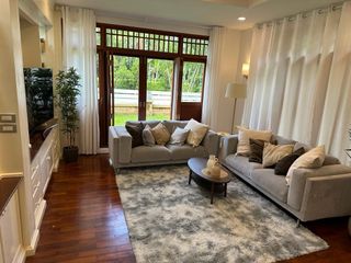 Villa en venta de 4 habitaciones en Mueang Phuket, Phuket