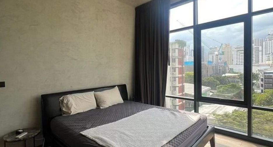 À louer 2 chambres condo à Watthana, Bangkok