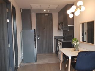 Wohnung zur Miete mit 1 Zimmer in Khlong Toei, Bangkok
