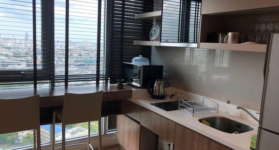 À louer 1 chambre condo à Sathon, Bangkok