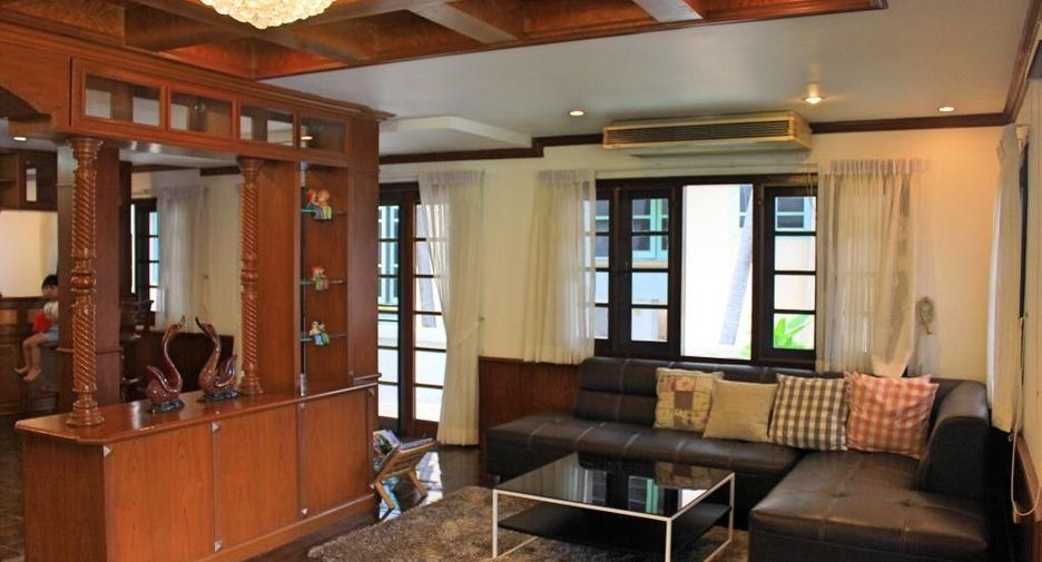 出售 和 出租 3 卧室 独立屋 在 Bang Lamung, Chon Buri