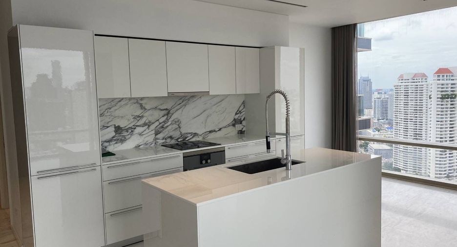 For rent 2 bedrooms condo in Bang Kho Laem, Bangkok