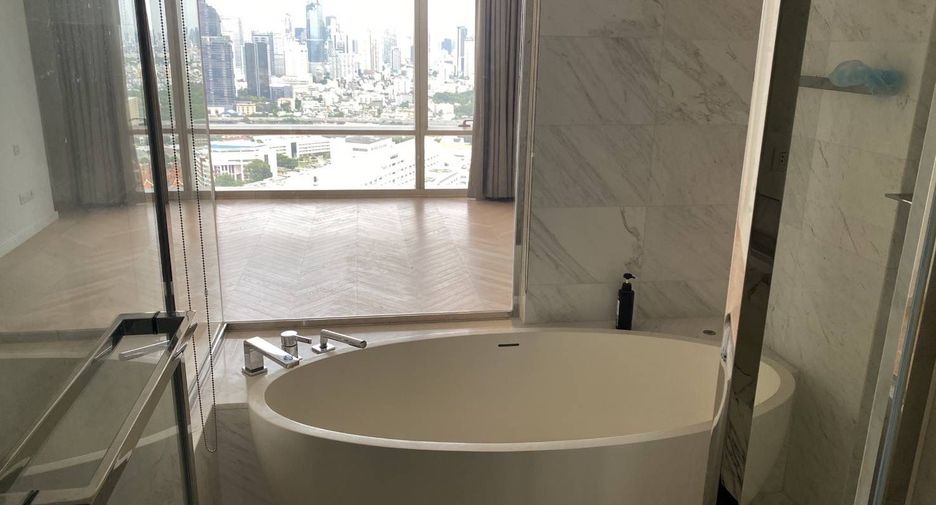 For rent 2 bedrooms condo in Bang Kho Laem, Bangkok