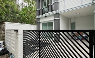 For sale 3 bedrooms townhouse in Thalang, Phuket