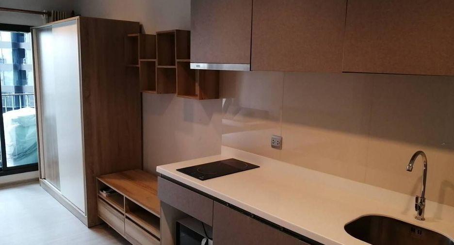 For rent studio condo in Huai Khwang, Bangkok