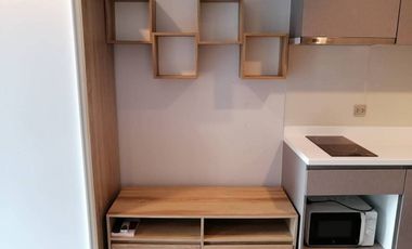 Wohnung zur Miete mit Studio in Huai Khwang, Bangkok