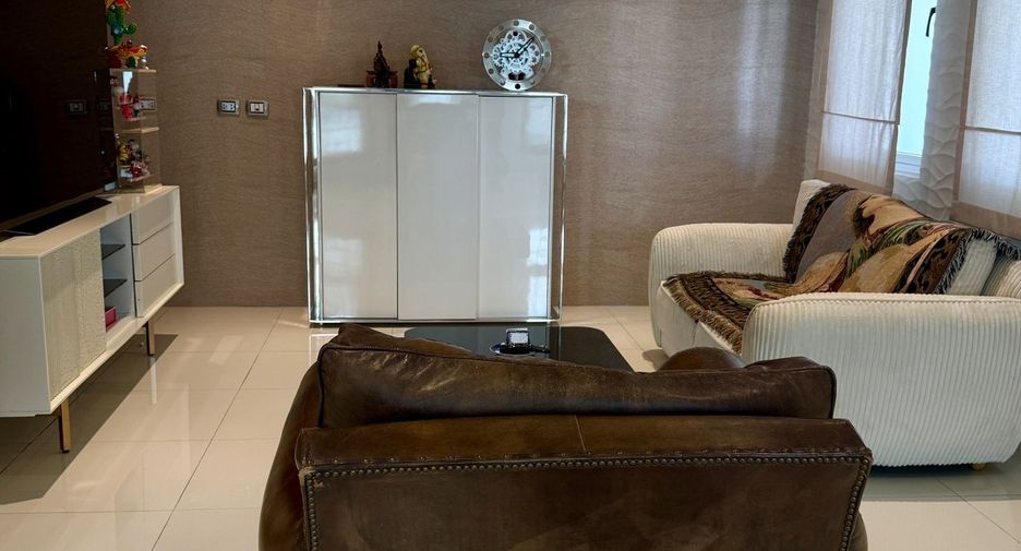 For rent 3 ベッドルーム house in Mueang Phuket, Phuket