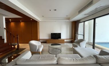 À louer 3 chambres condo à Khlong Toei, Bangkok