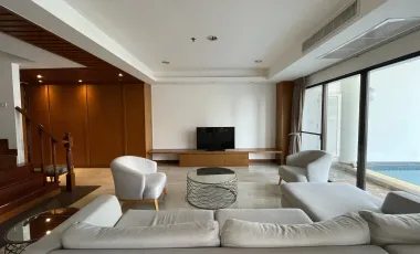 Wohnung zur Miete mit 3 Zimmer in Khlong Toei, Bangkok