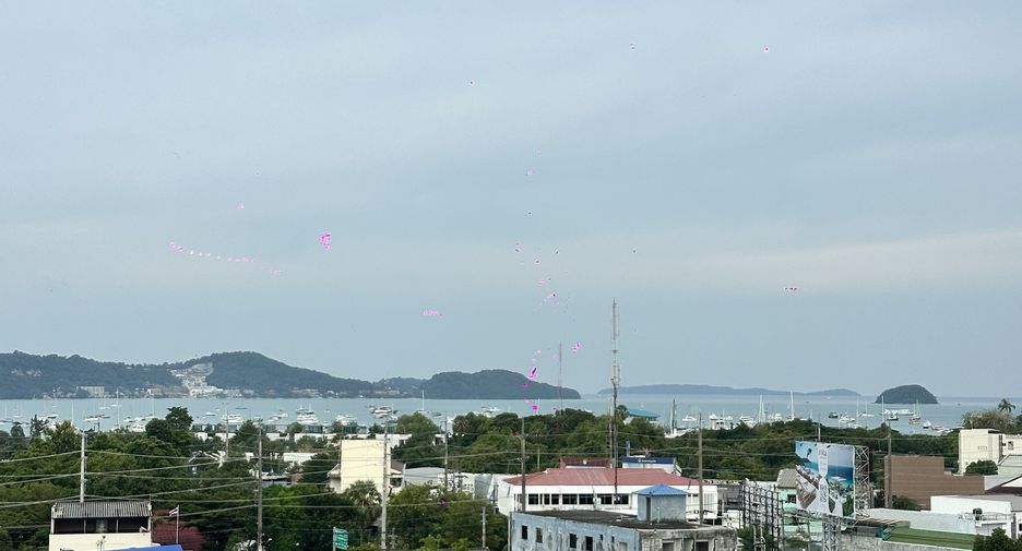 For rent 2 bedrooms condo in Mueang Phuket, Phuket