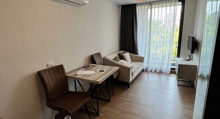 For rent 1 bed condo in Wang Thonglang, Bangkok