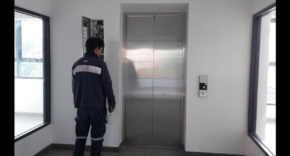 For rent 8 bedrooms office in Chatuchak, Bangkok