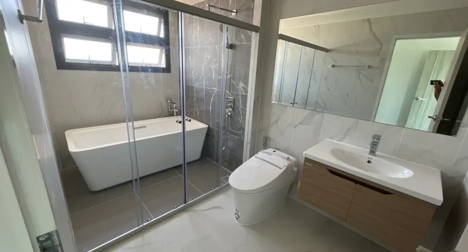 出售 4 卧室 独立屋 在 Phuket Town, 普吉