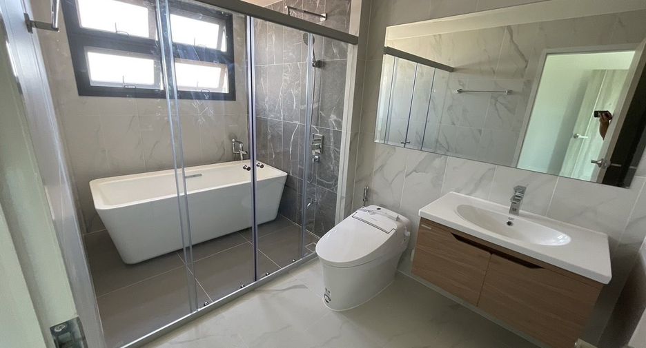 出售 4 卧室 独立屋 在 Phuket Town, 普吉
