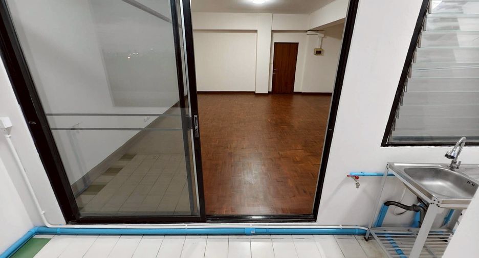 ขาย 2 ห้องนอน คอนโด ใน ประเวศ, กรุงเทพฯ