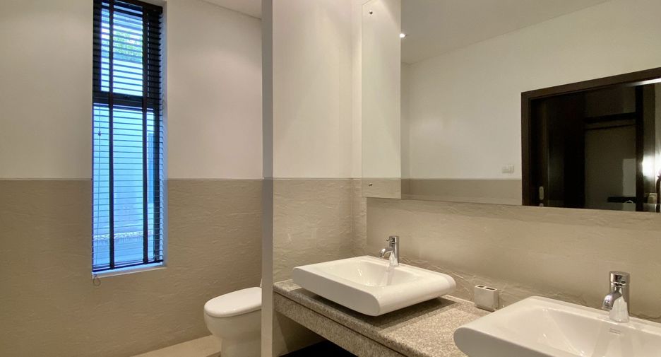 For rent 3 bedrooms condo in Thalang, Phuket