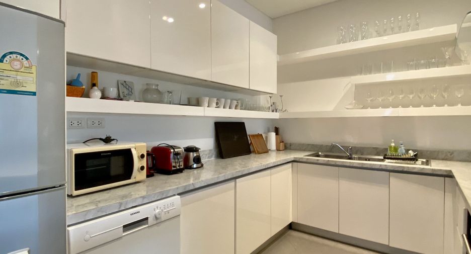 For rent 3 bedrooms condo in Thalang, Phuket